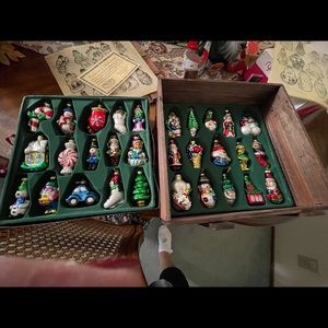 Museum Thomas Christmas Ornaments